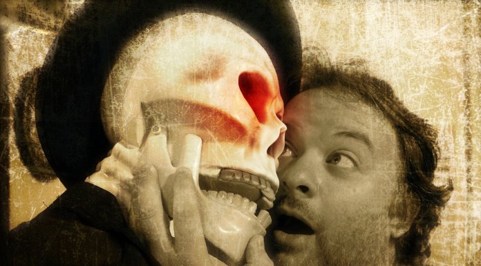 Создатель God of War Дэвид Яффе хочет создать VR хоррор-игру Создатель God of War Дэвид Яффе хочет создать VR хоррор-игру